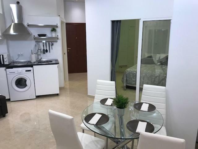 Apartament Benalmadena Puerto Marina Lägenhet Exteriör bild