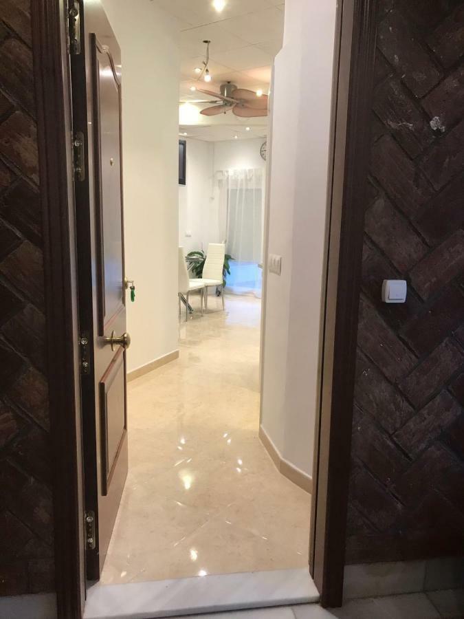 Apartament Benalmadena Puerto Marina Lägenhet Exteriör bild